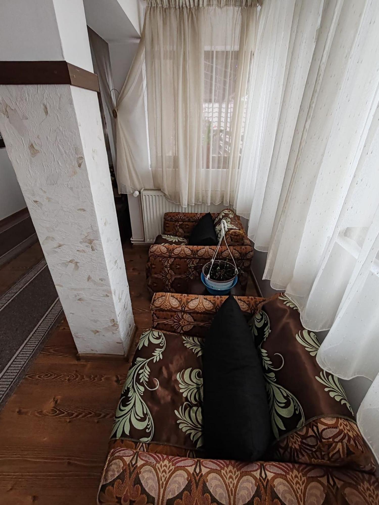 Готель Casa Alex Топліца Екстер'єр фото